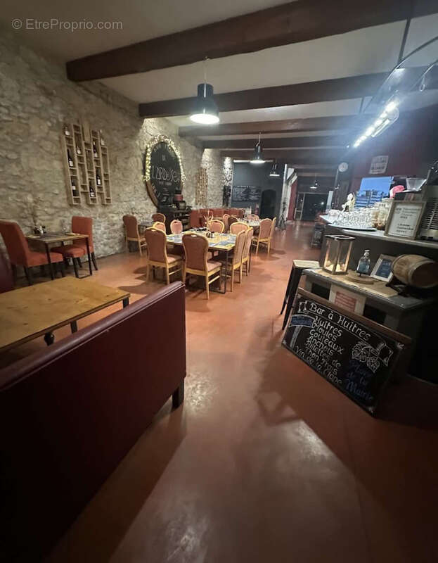 Commerce à SALLES-D'AUDE