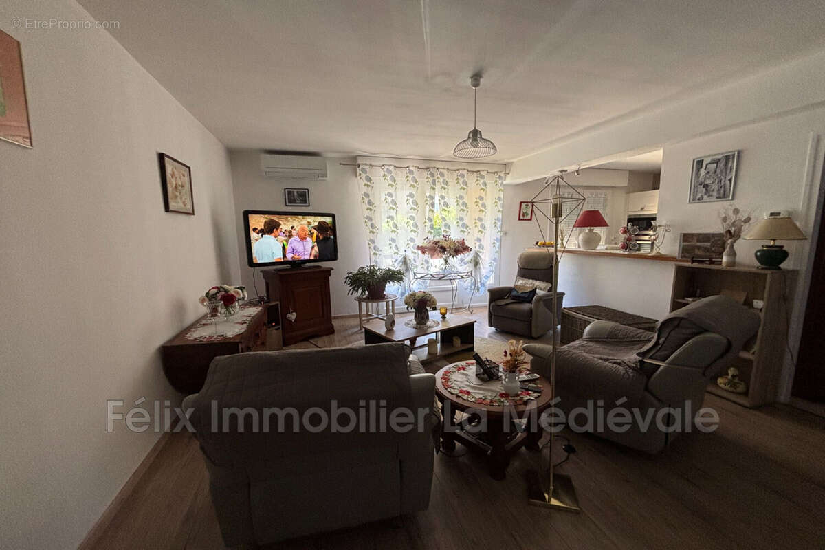 Appartement à SARLAT-LA-CANEDA