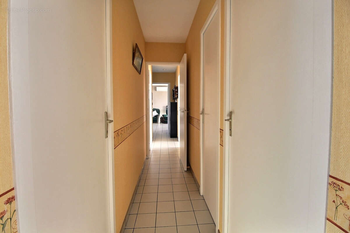 Maison à SANTILLY