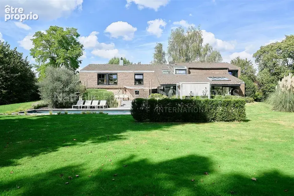 EXCLUSIVITÉ, Villeneuve d'Ascq Brigode , 1 er rang sur Golf , maison d'architecte entièrement rénovée 4 ch + studio - photo 19