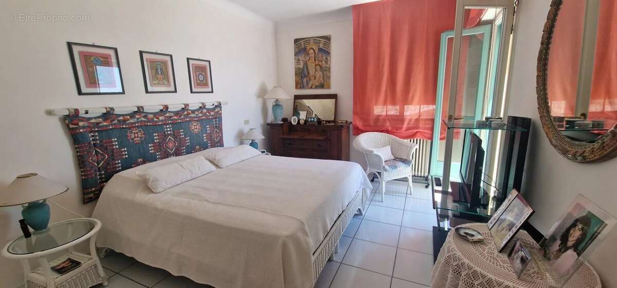 Appartement à MENTON