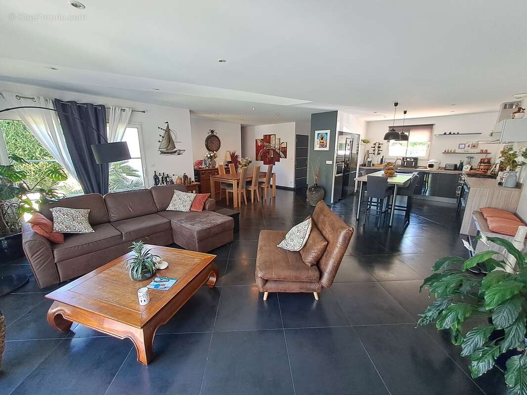 Maison à vendre 6 pièces  (33) - photo 9