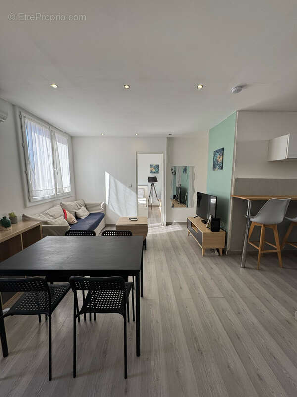 Toulon - Castigneau - Appartement de type 4 en parfait état - photo 3