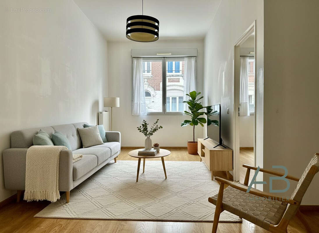 Appartement 54 m² à Lille  - photo 2