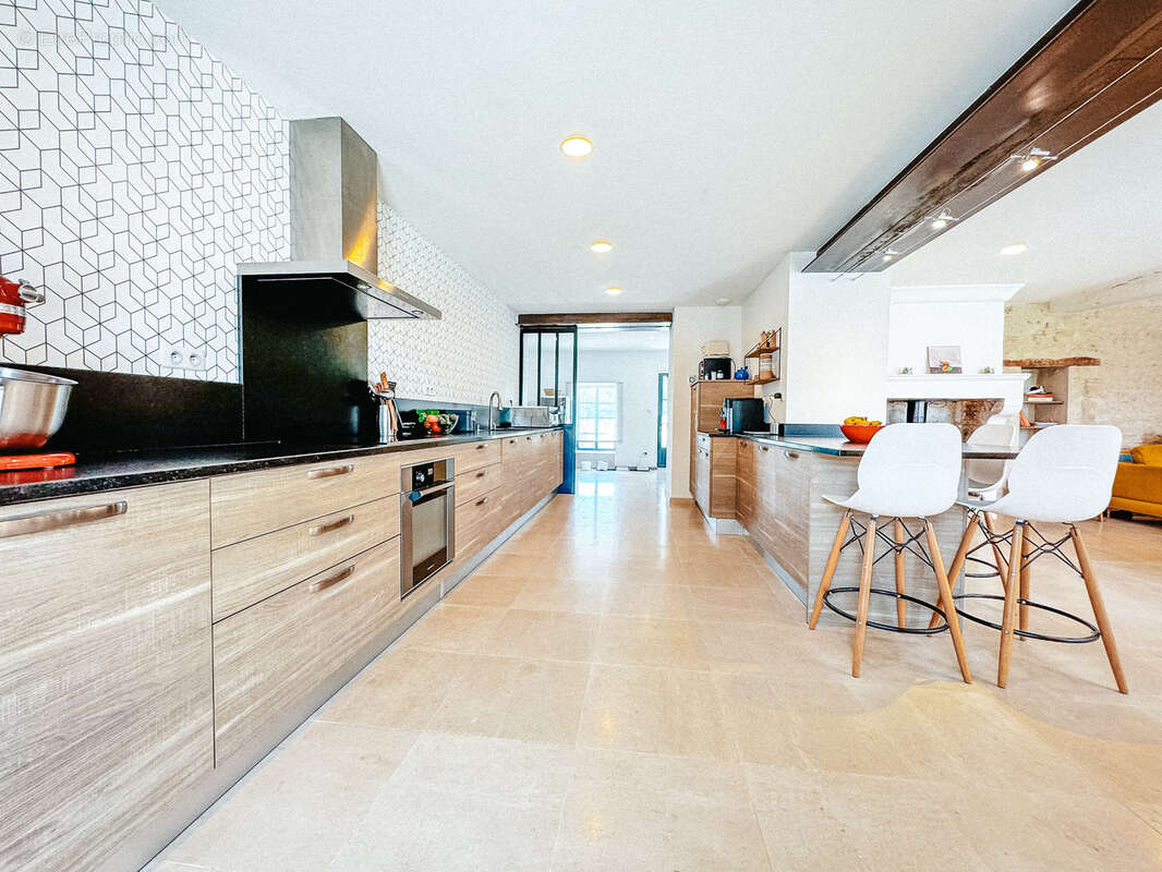 Maison à CHALLIGNAC