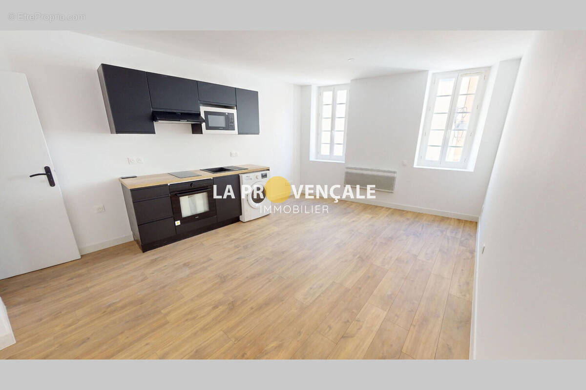 Appartement à TRETS