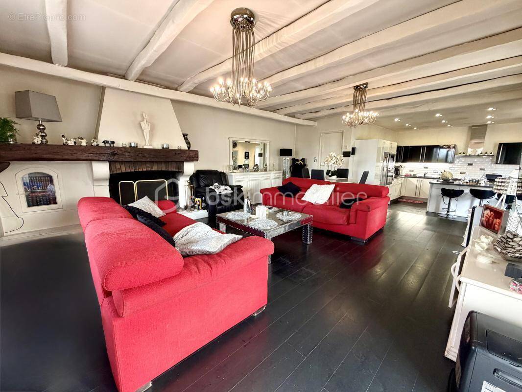 Maison à LIMEIL-BREVANNES