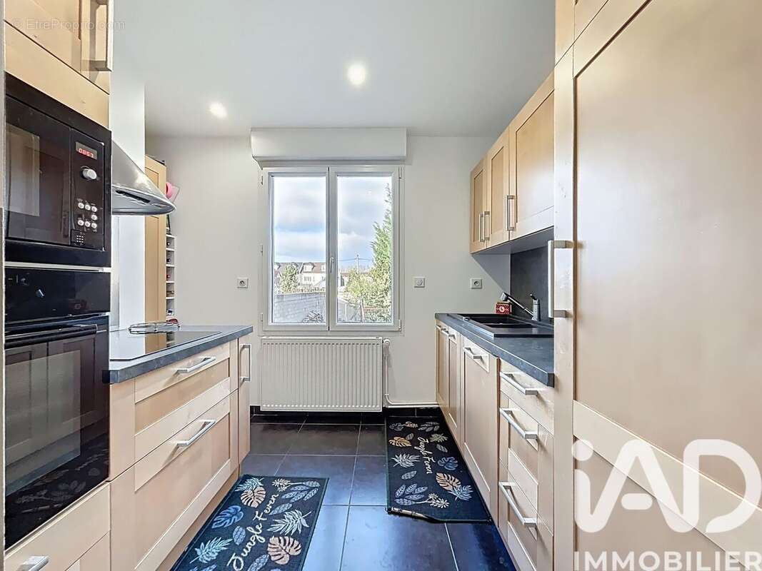 Photo 4 - Maison à PONTAULT-COMBAULT