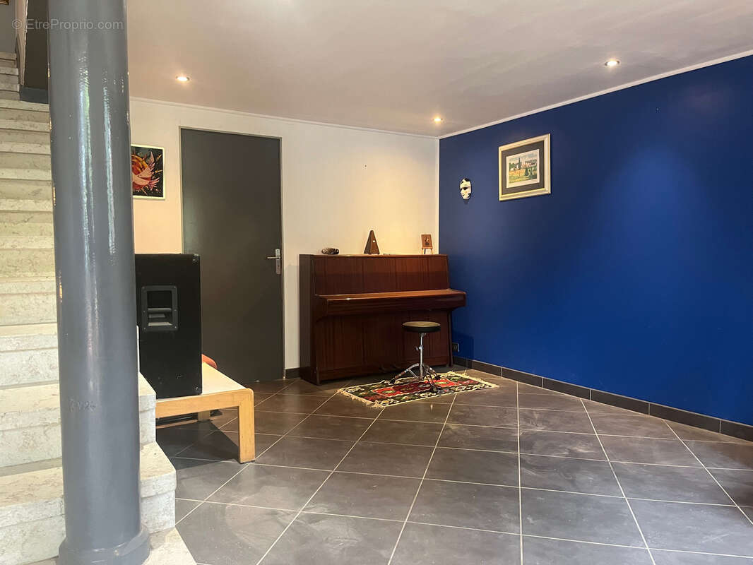 Maison à FONTAINE-LA-GAILLARDE