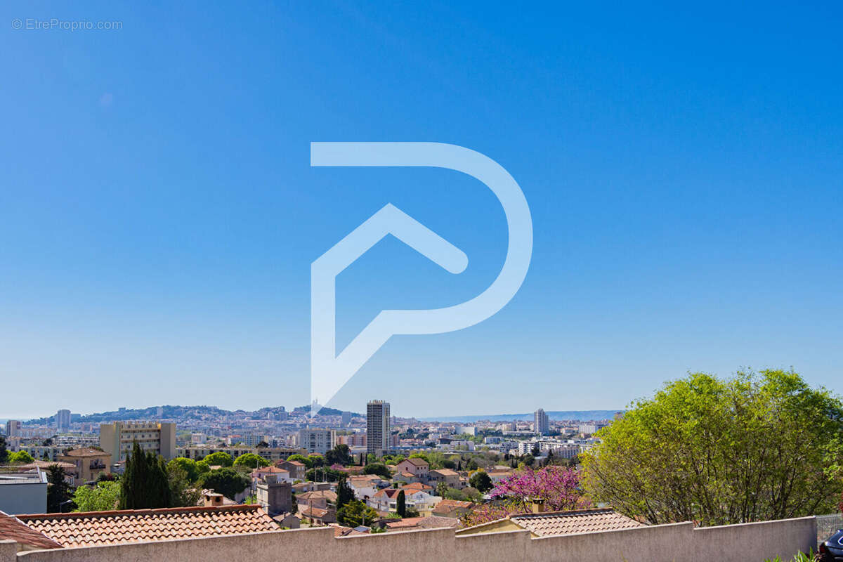 Maison à MARSEILLE-10E