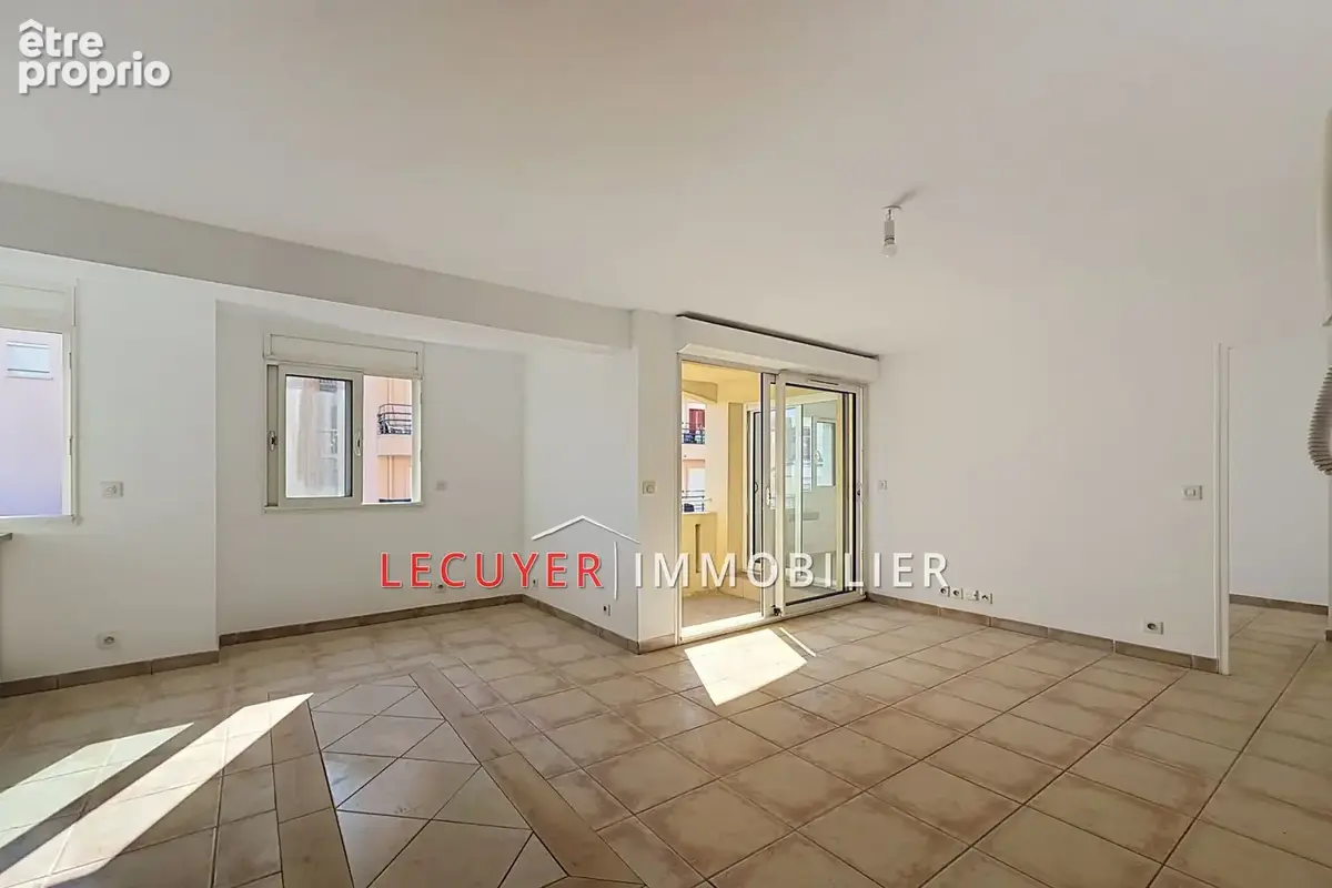 Appartement 240 m² à Vallauris  - photo 9
