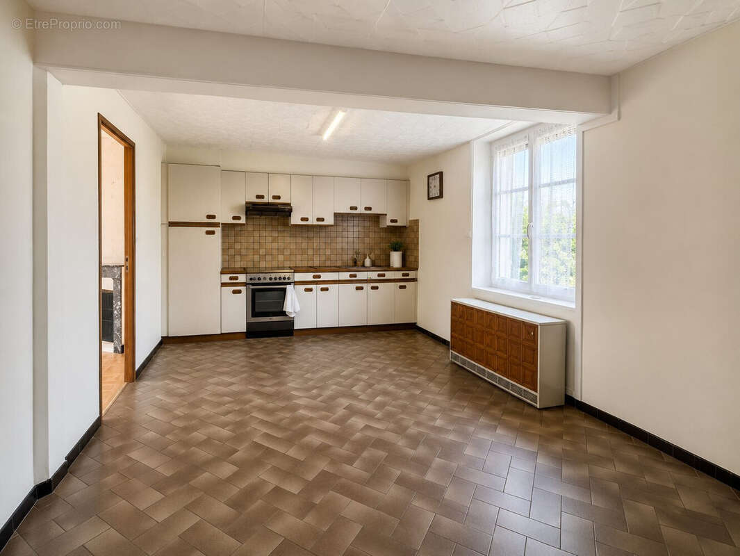 Maison 72 m² à Ormes  - photo 2