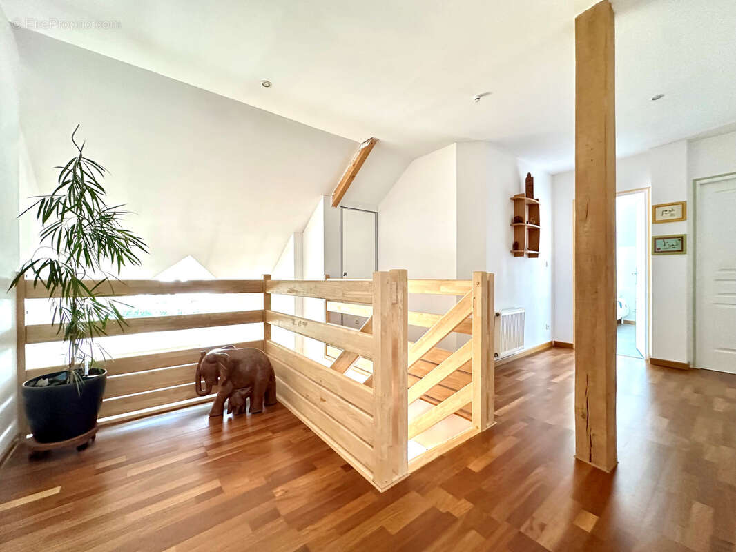 Maison à LA CHAPELLE-SUR-ERDRE