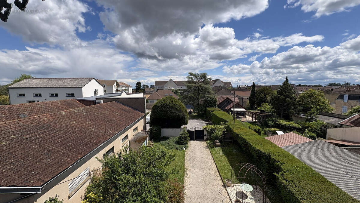 Maison 101 m² à Beaune  - photo 2