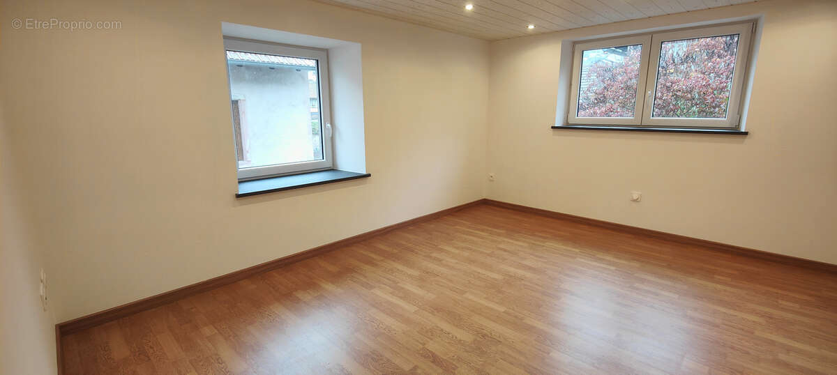 Maison à NEUVILLER-LA-ROCHE