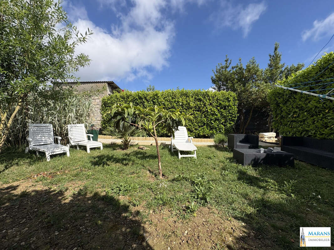 Maison à L'ILE-D'ELLE