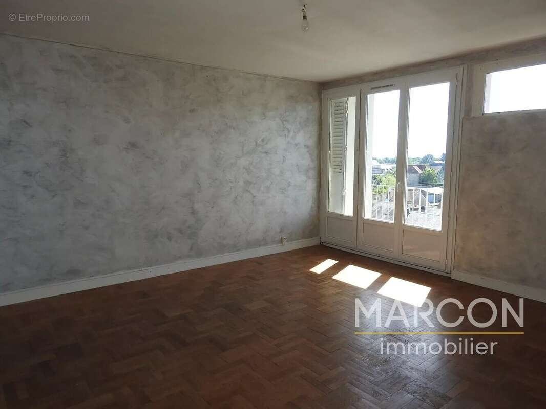 Appartement à GUERET