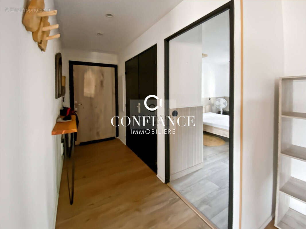 Appartement à EZE