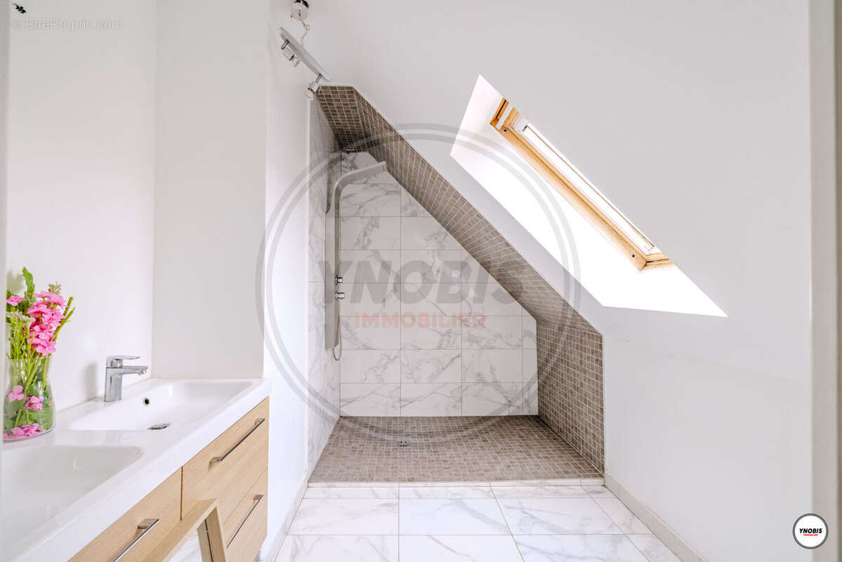 Maison à ECQUEVILLY