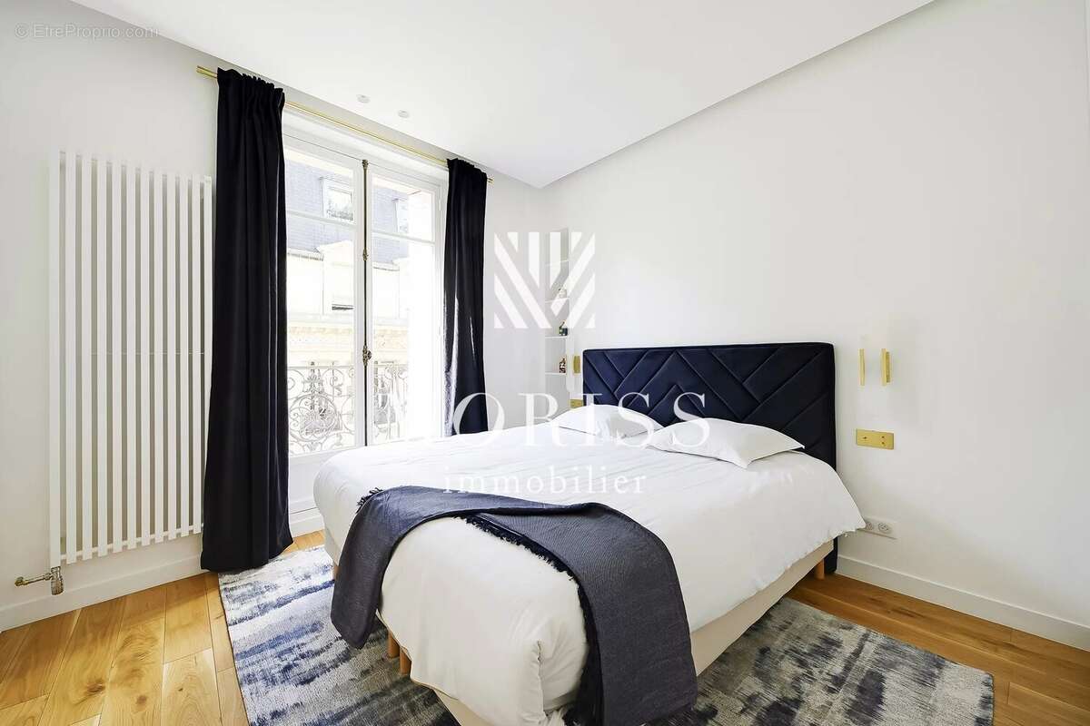Appartement à PARIS-10E
