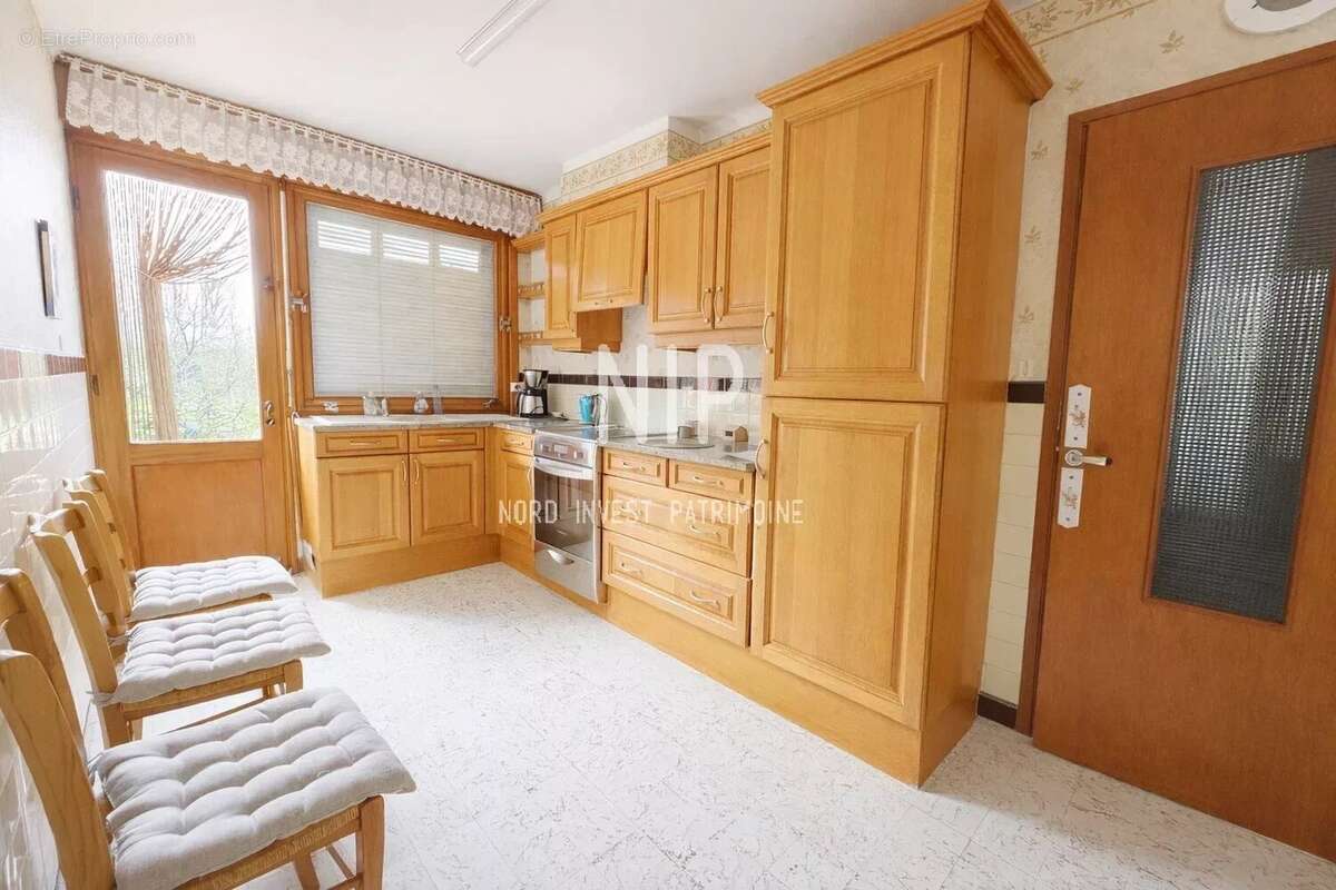 Maison à SAINT-AMAND-LES-EAUX