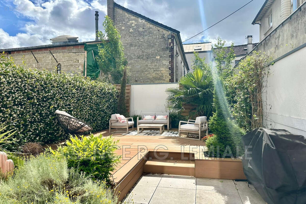 Appartement à MAISONS-LAFFITTE