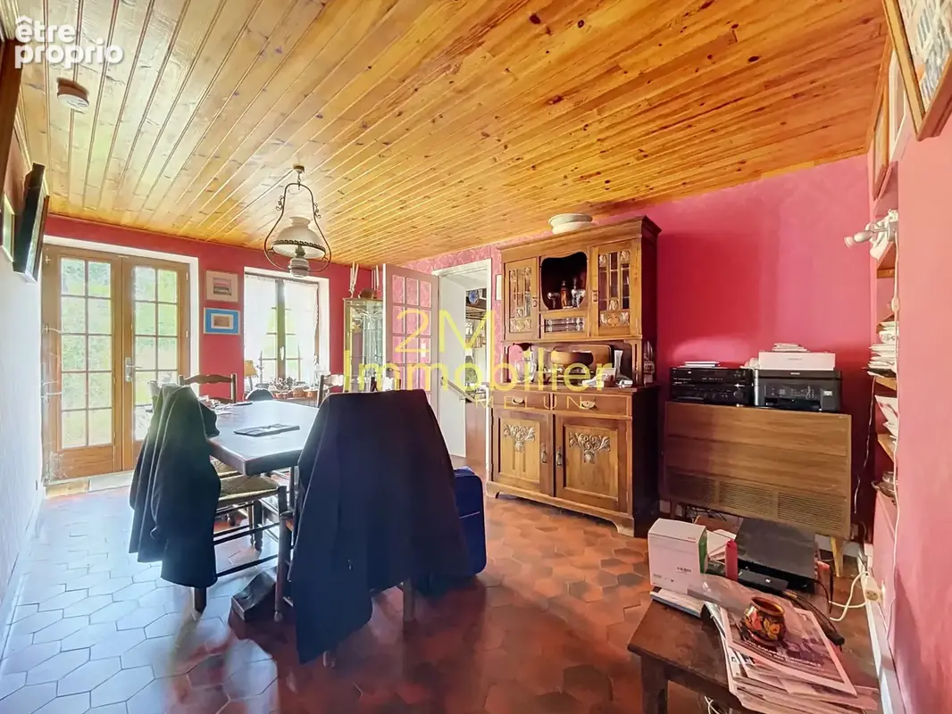 A vendre - maison de caractère - photo 3