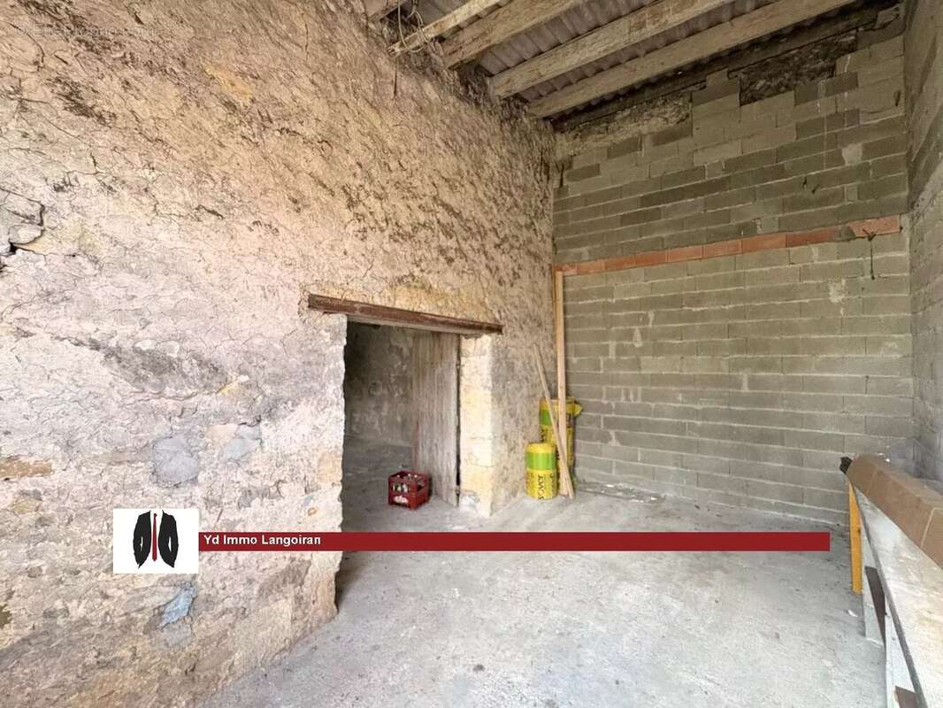 Maison 85 m² à Paillet  - photo 4