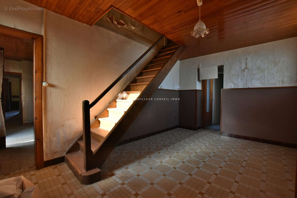 Maison à DONZACQ