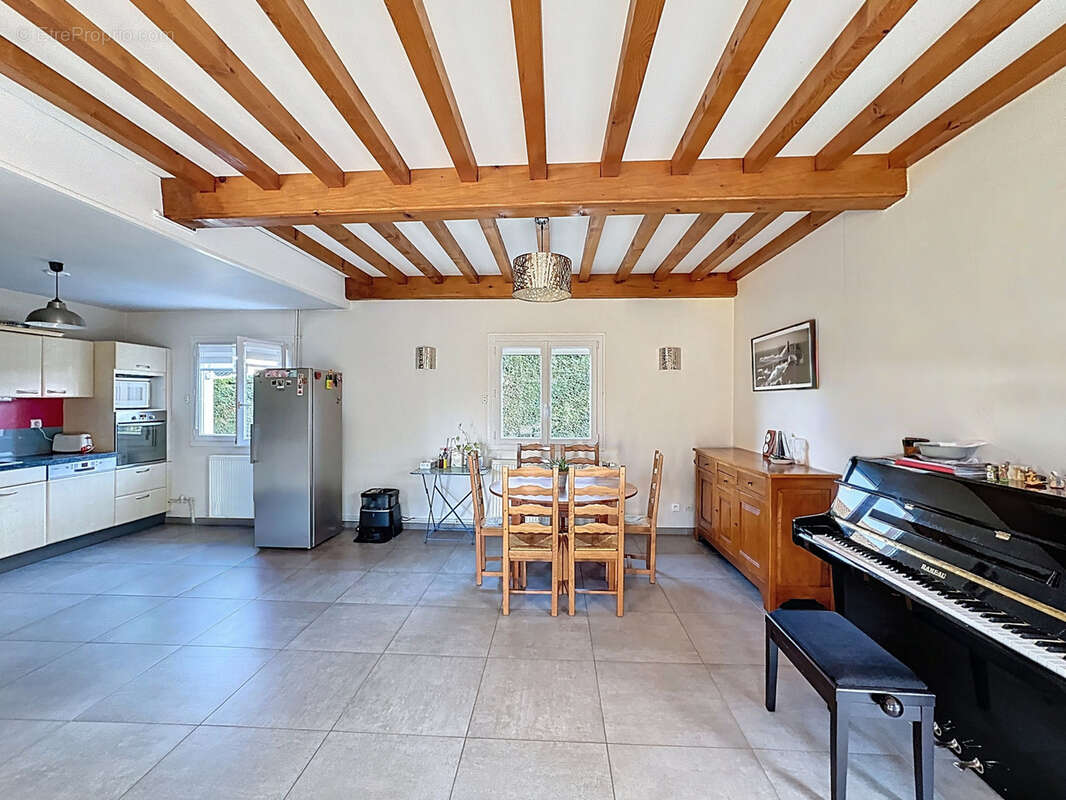 Maison à CHAMAGNIEU