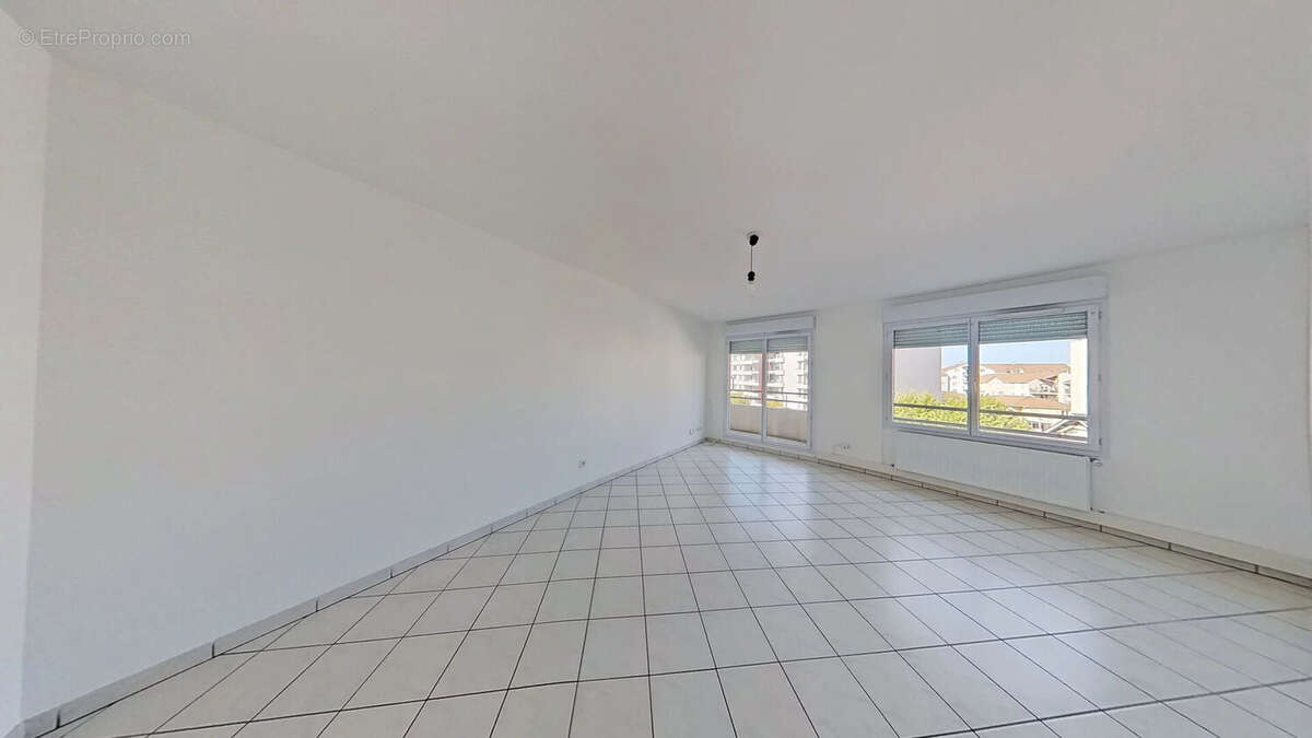 Appartement à VILLEURBANNE