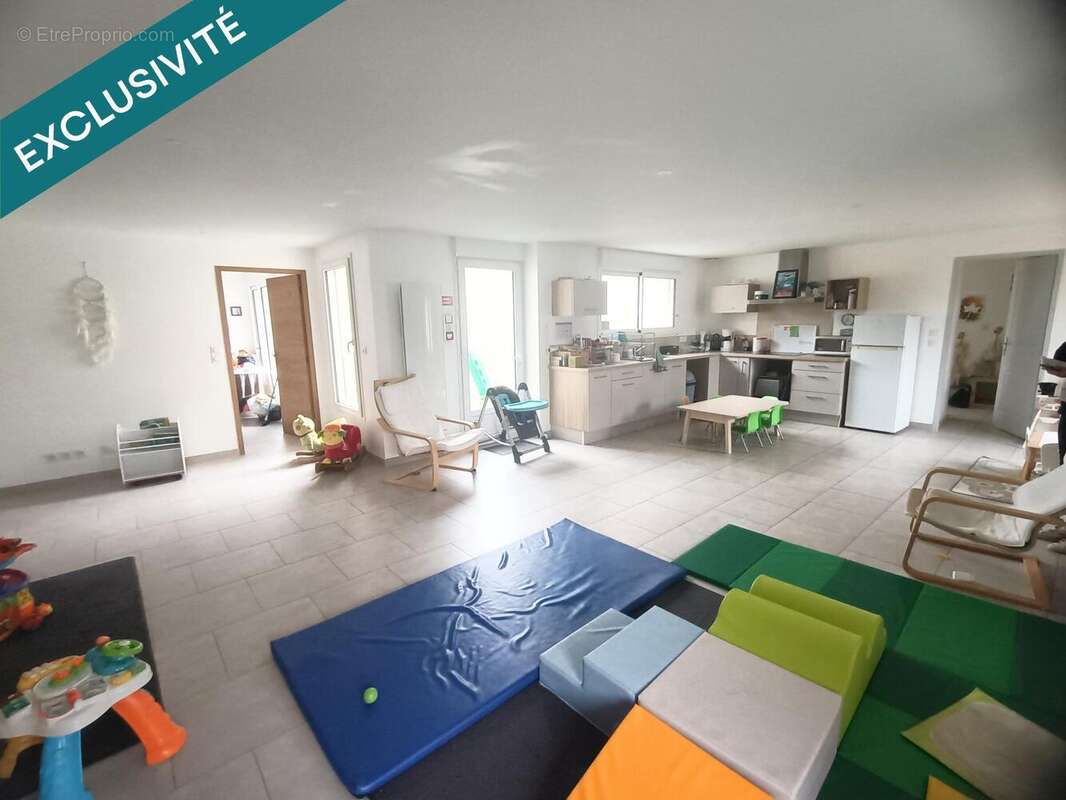 Photo 4 - Maison à LHOMMAIZE