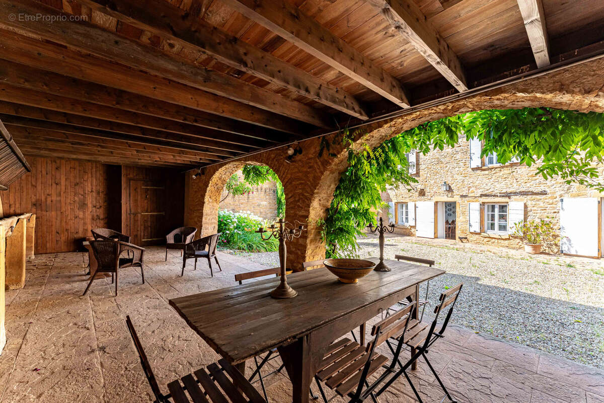 Maison à LIERGUES