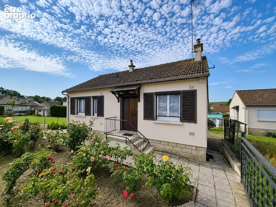 Plain pied -sous sol total - jardin bucy le long - photo 2