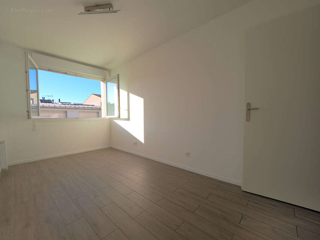 Appartement à ROMAINVILLE