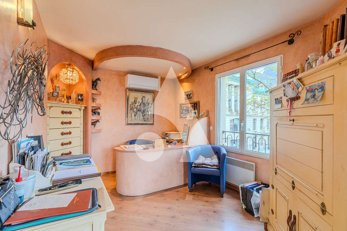 Appartement à SAINT-MAUR-DES-FOSSES