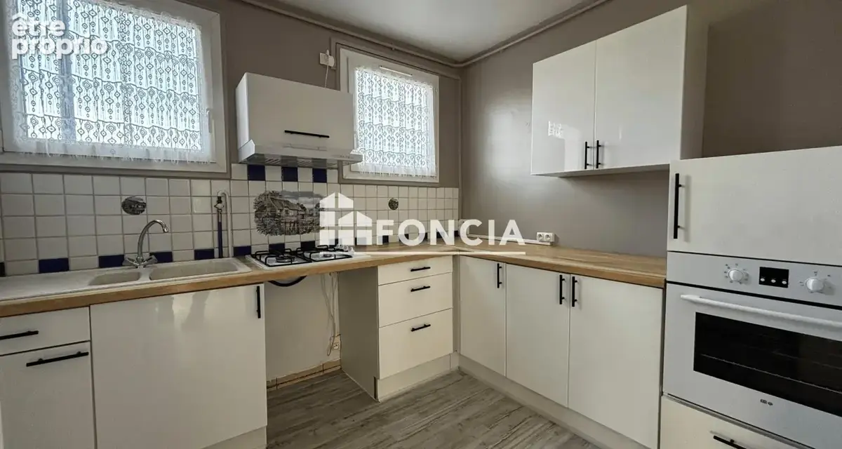  à vendre – t3 en rez-de-chaussée surélevé - photo 2