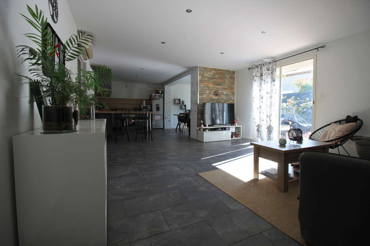 Appartement à AUBAGNE