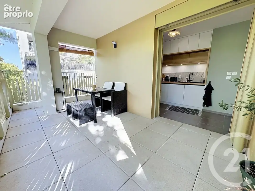 Appartement 3 pièces 60 m² à vendre à Lyon-7e (69007) - photo 6