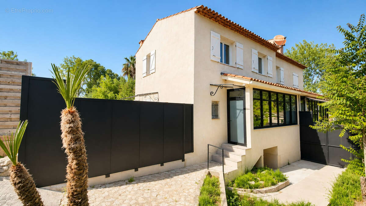 Maison à ANTIBES