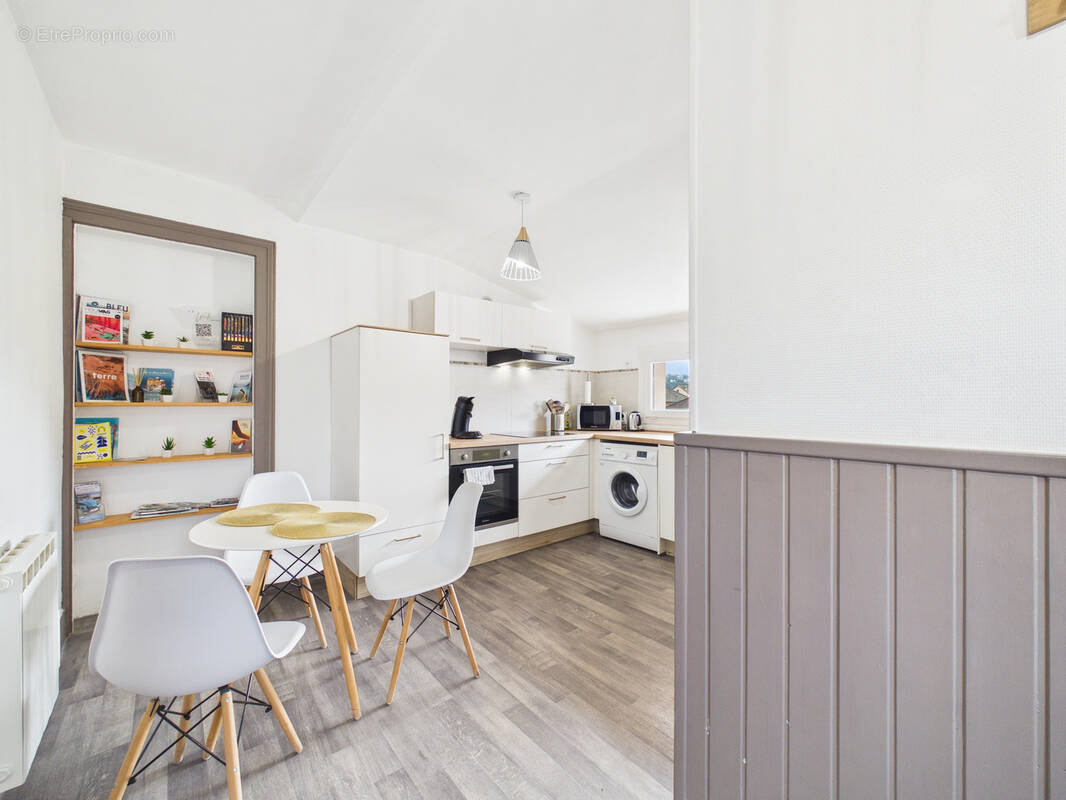 Appartement à AIX-LES-BAINS
