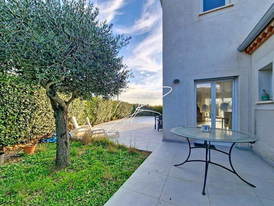 Photo 8 - Maison à PUIMISSON