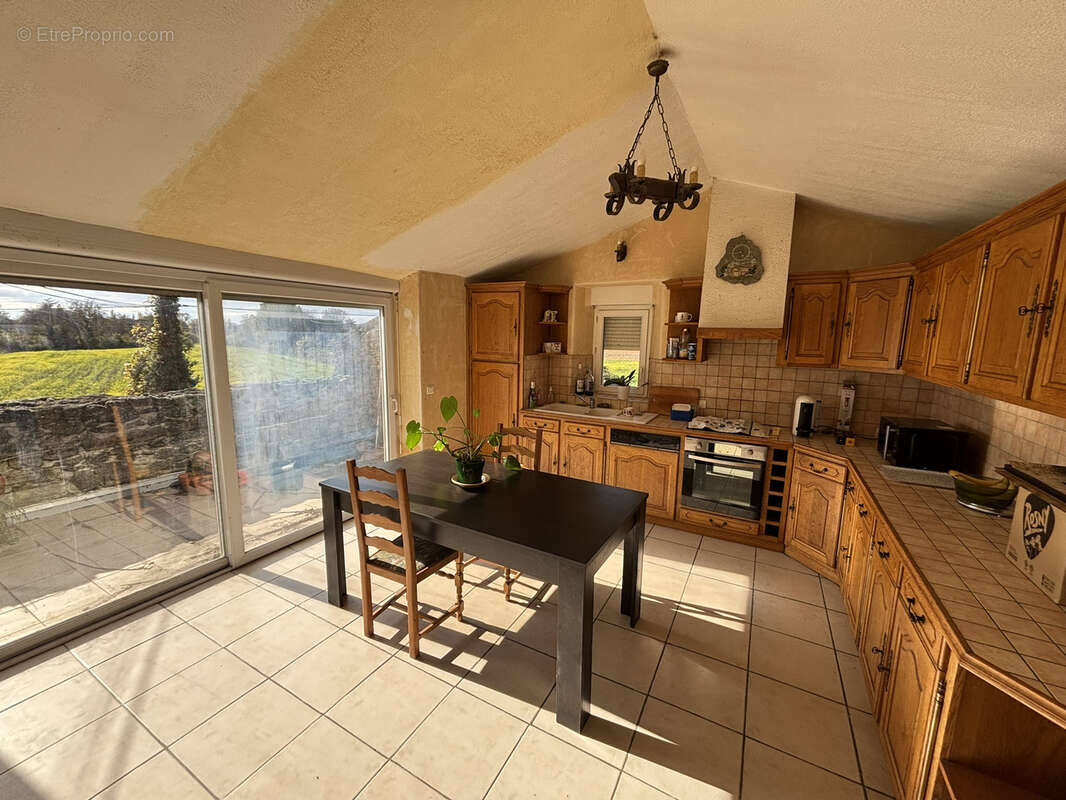 Maison à COLONZELLE