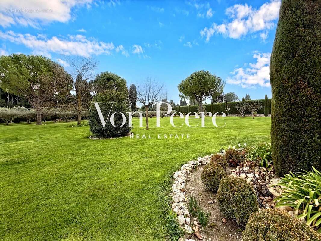 Maison à SAINT-REMY-DE-PROVENCE