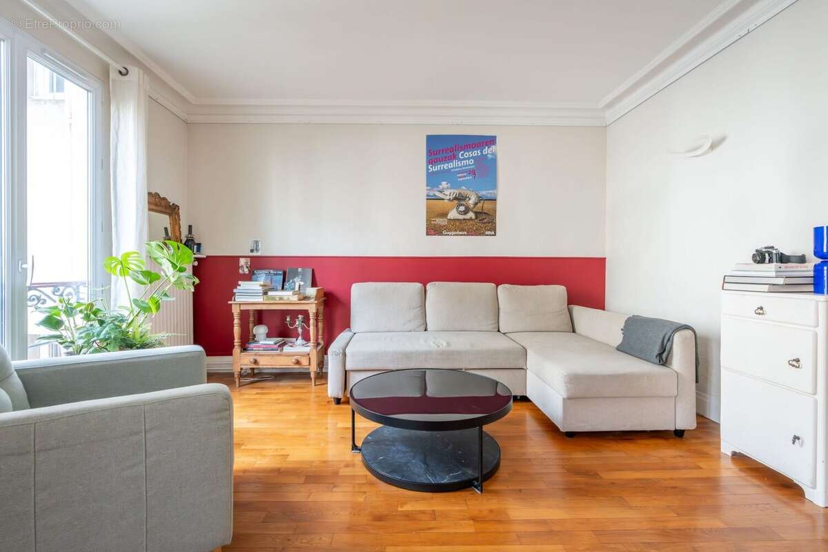 Appartement à PARIS-12E