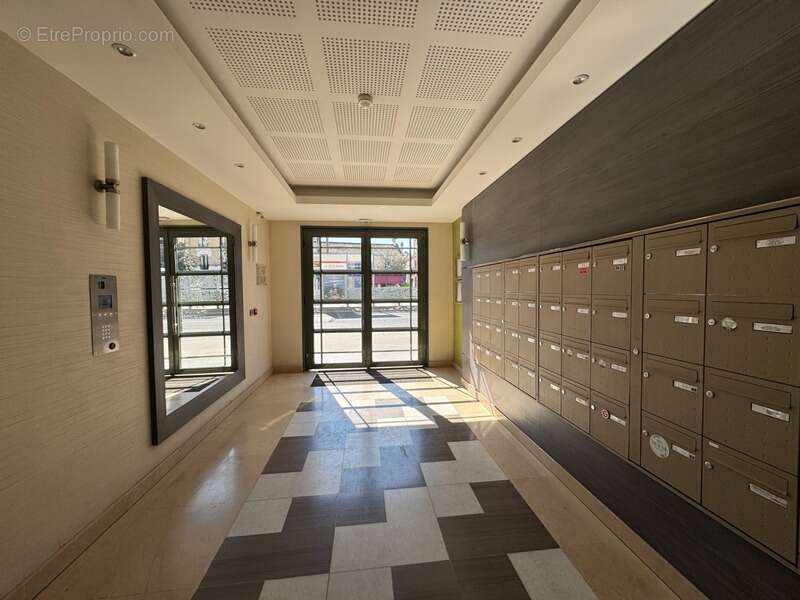 Appartement à CHATILLON