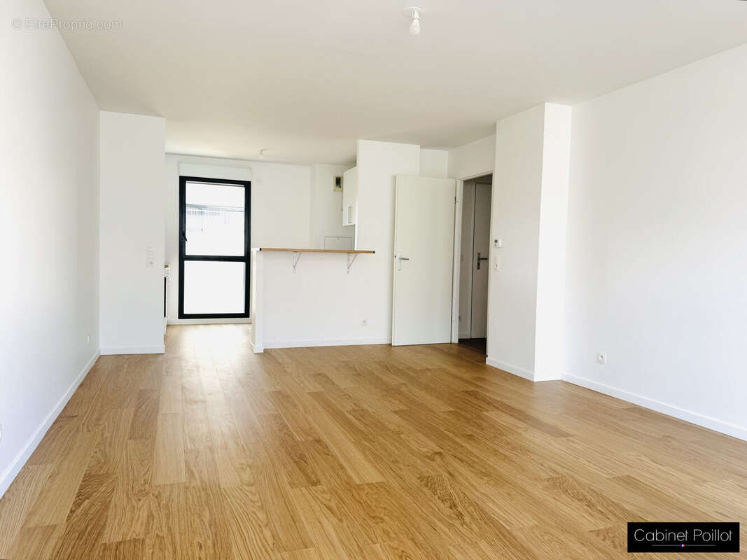 Appartement à PARIS-20E