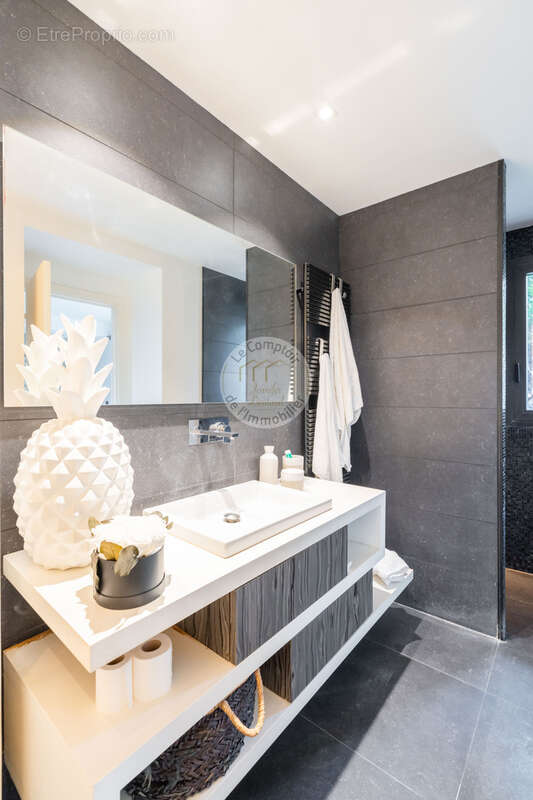 Maison à MARSEILLE-9E