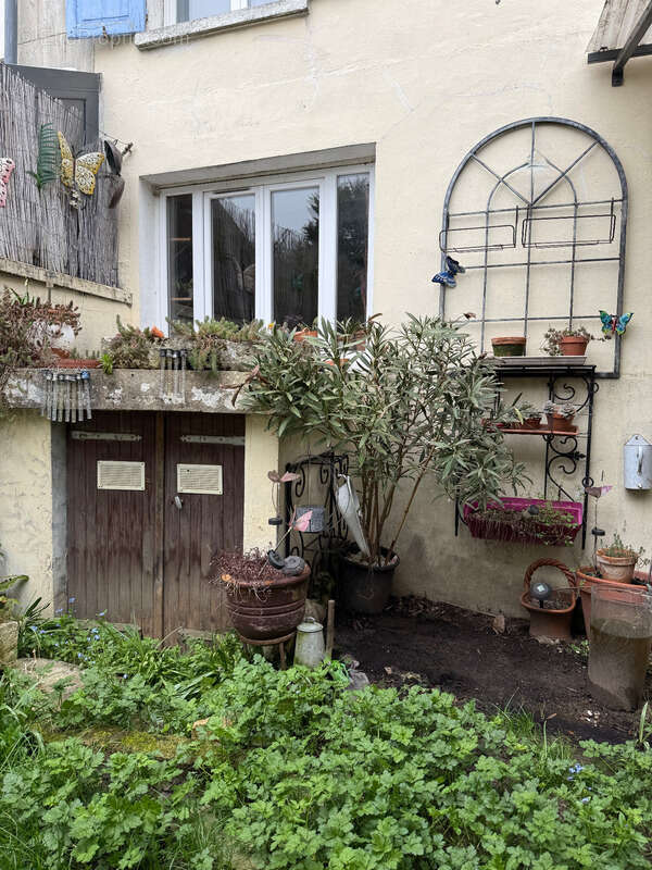 Maison à GRISY-LES-PLATRES