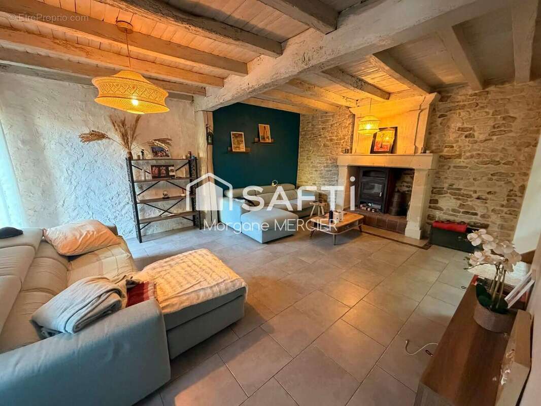 Photo 3 - Maison à LOUZY